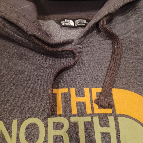 The North Face Hoodie - Picture 3 of 5
